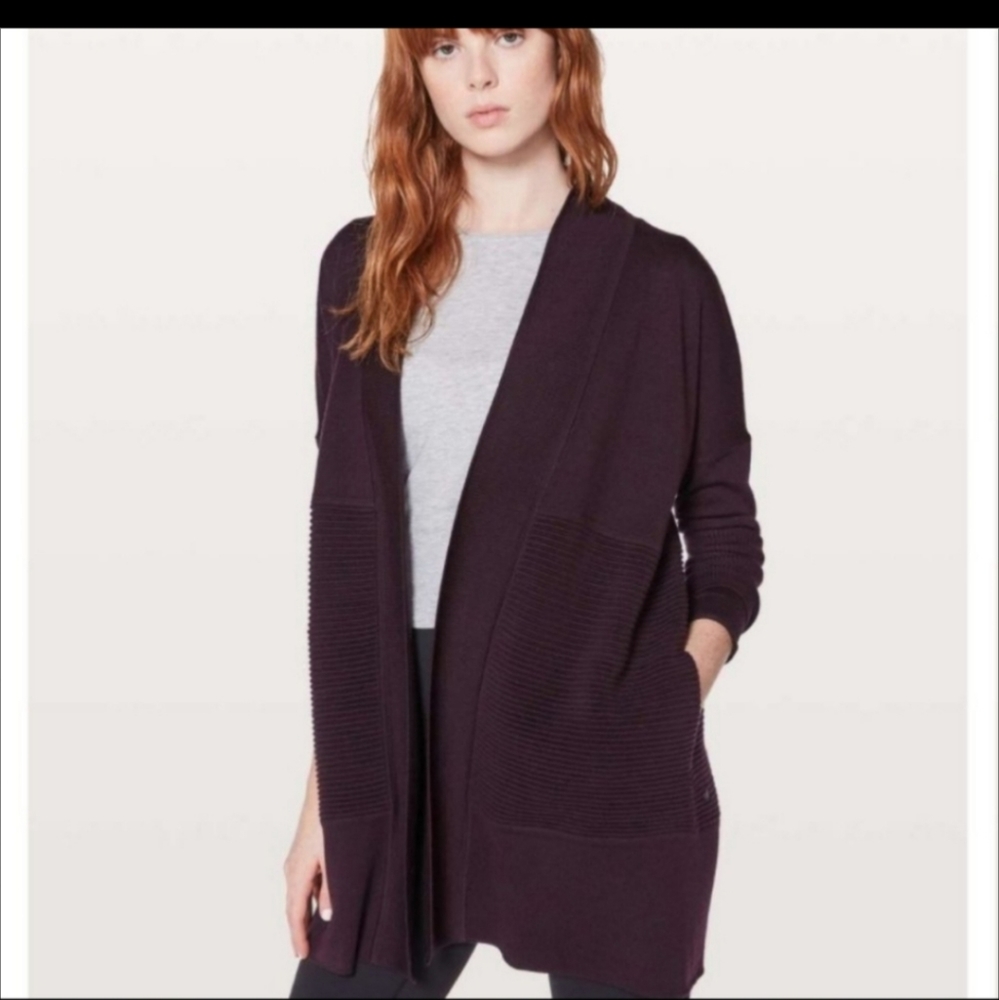 Lululemon Sit In Lotus Wrap ll Black Cherry Cardigan